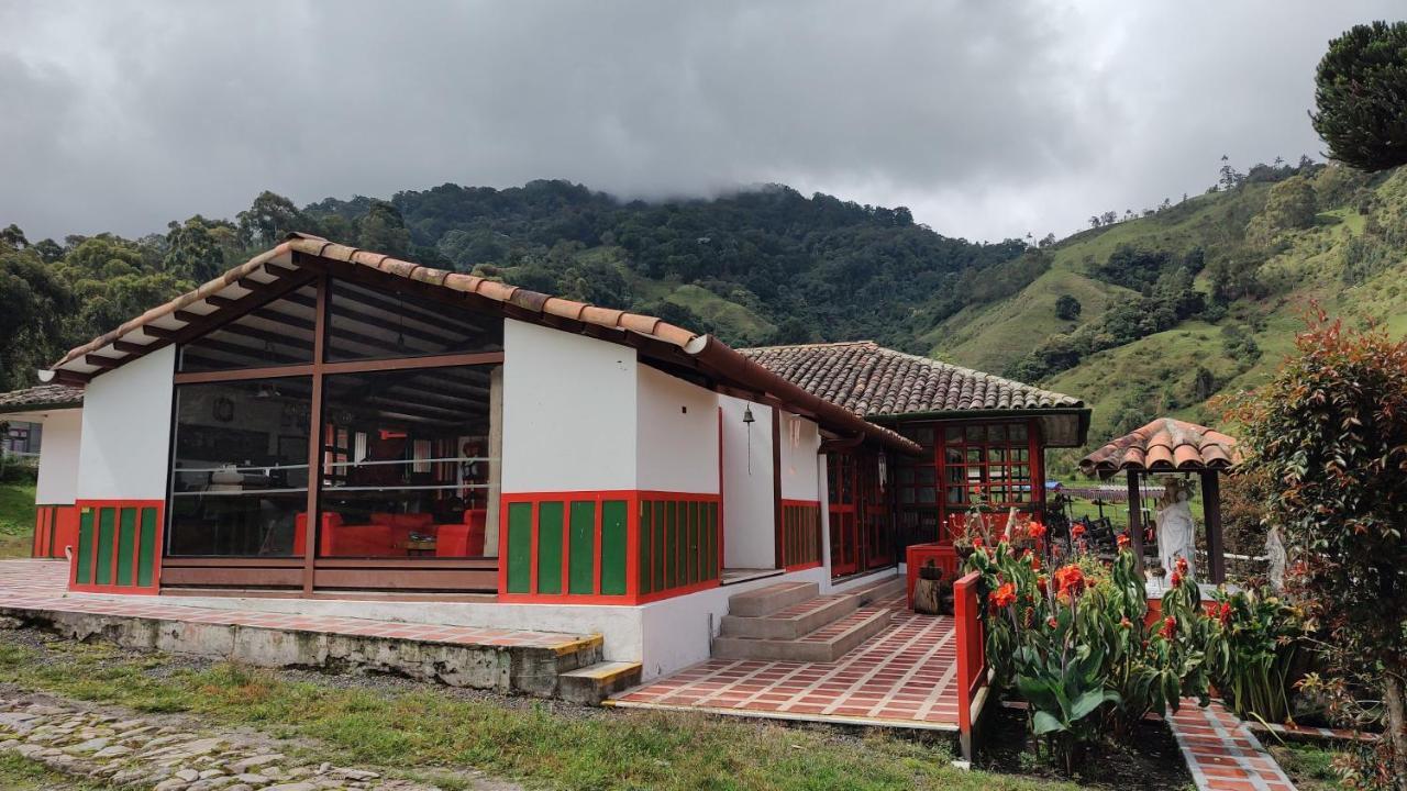 Ecohotel Pinohermoso Reserva Natural Salento Zewnętrze zdjęcie